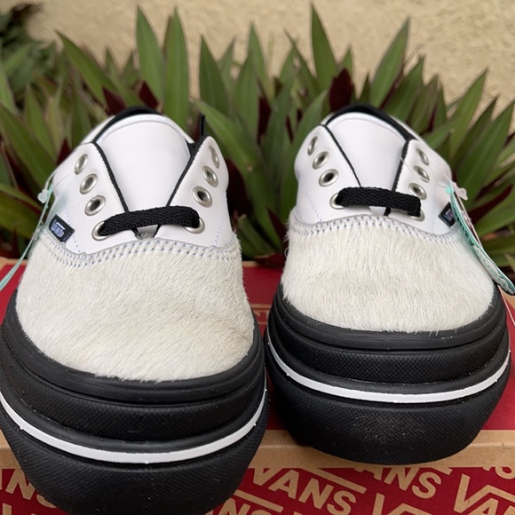 VANS COMFYCUSH E FURY PLATFORMS WMNS - Picture 12 of 16